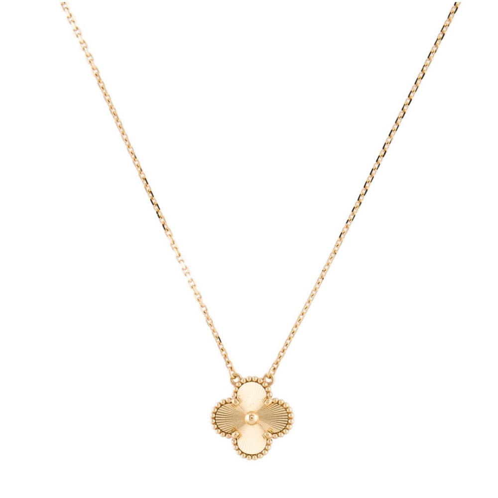 Vintage Alhambra Guilloché Pendant